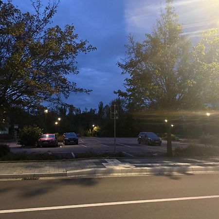 Ferienzimmer Healing Und Montuerwohnung Weissenfels Bagian luar foto