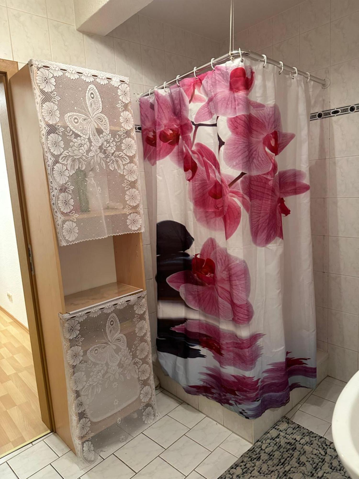 Ferienzimmer Healing Und Montuerwohnung Weissenfels Bagian luar foto