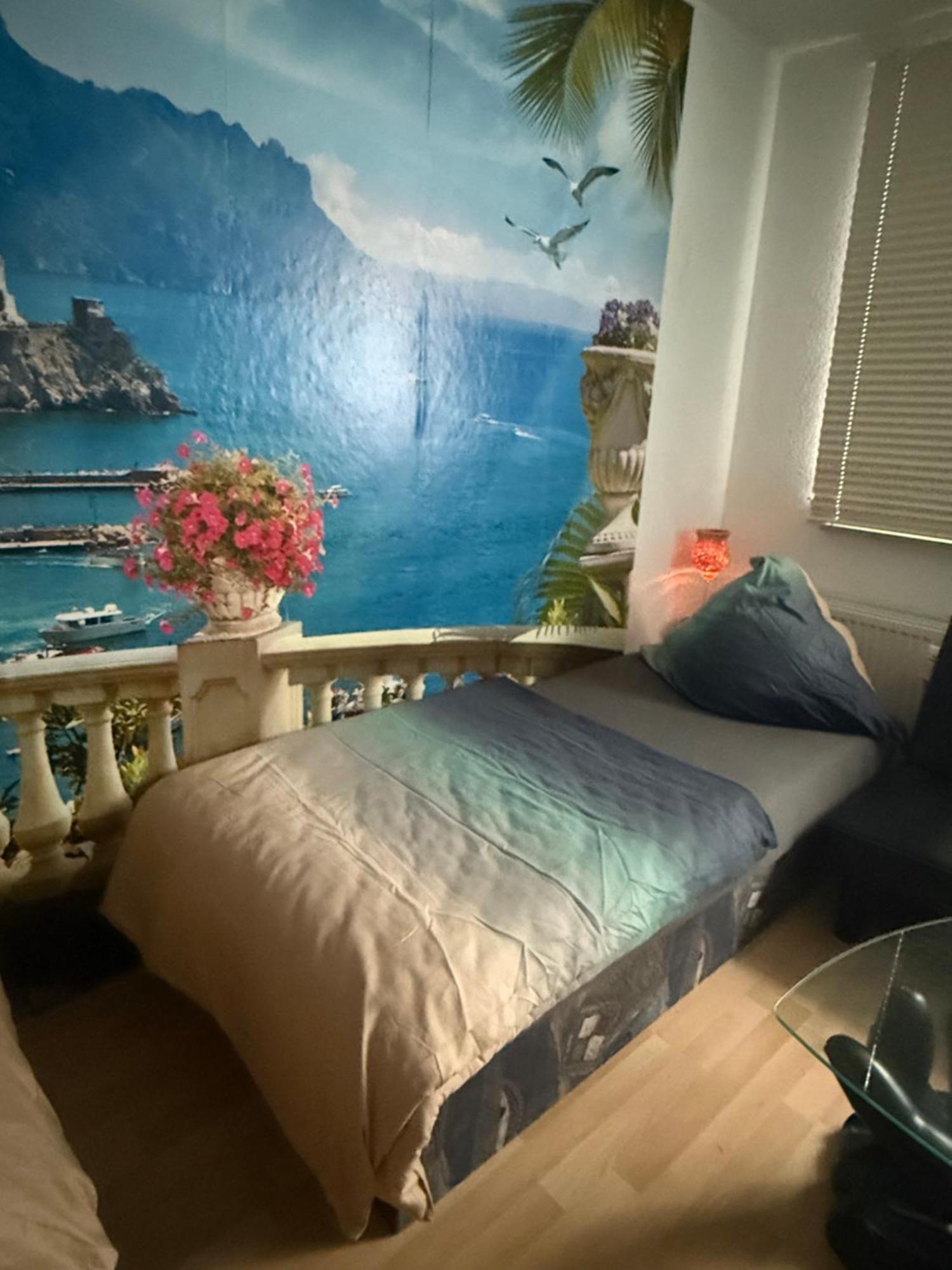 Ferienzimmer Healing Und Montuerwohnung Weissenfels Bagian luar foto