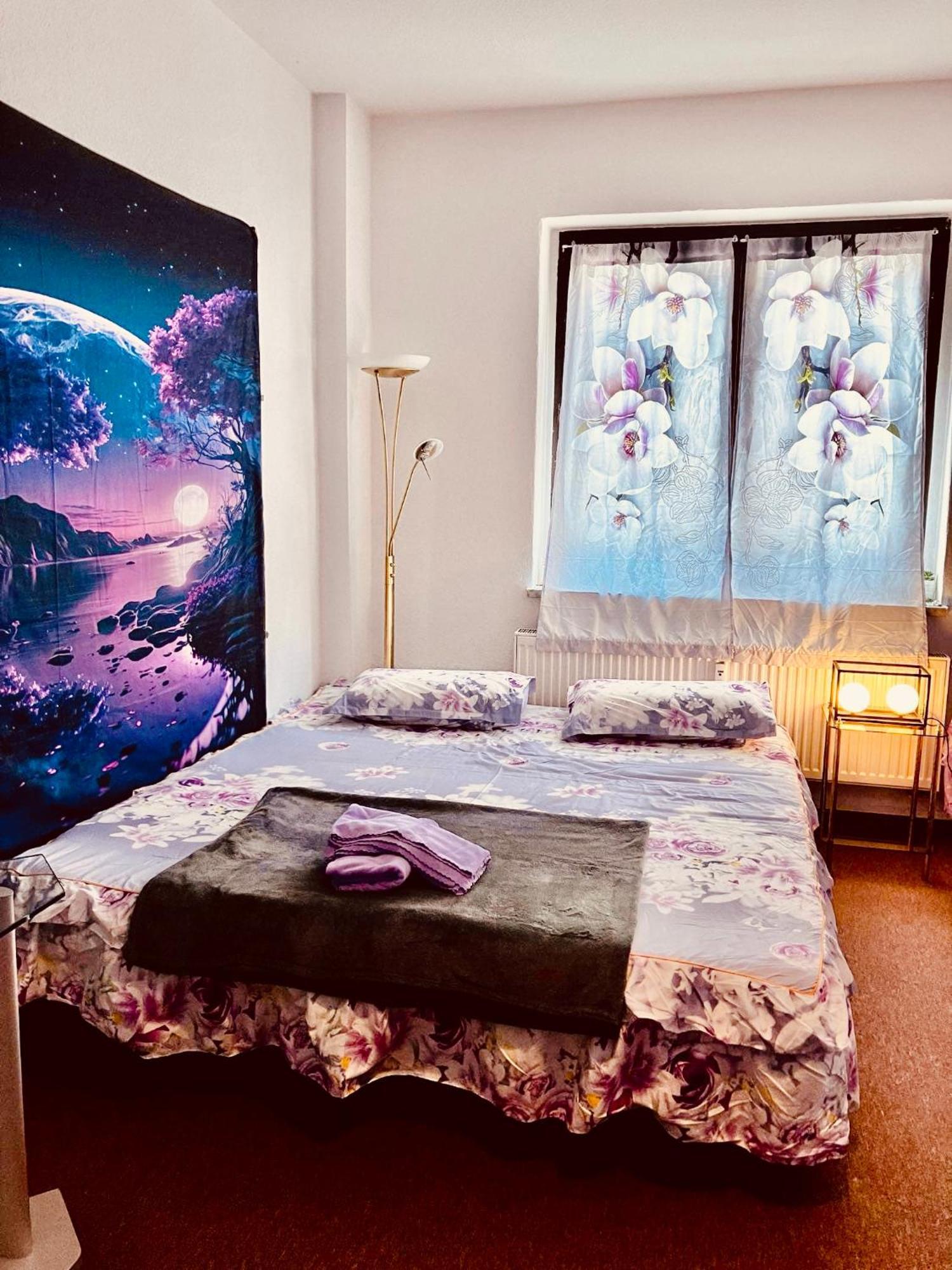 Ferienzimmer Healing Und Montuerwohnung Weissenfels Bagian luar foto